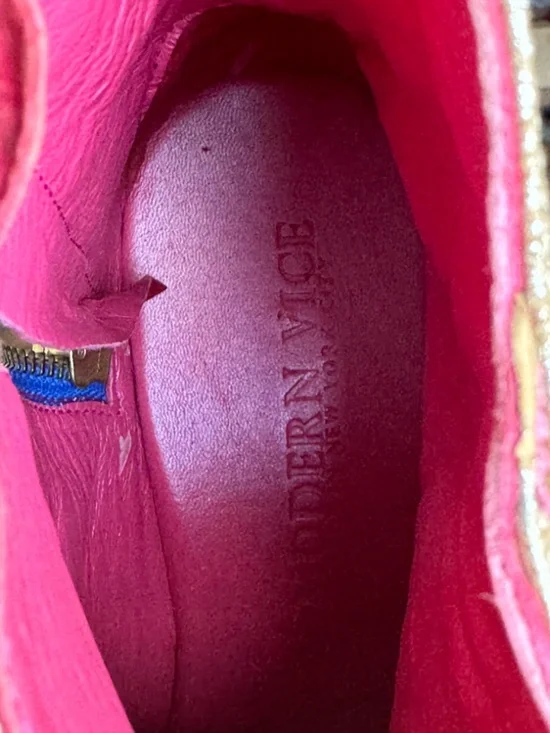 MODERN VICE NYC Handmade Leather Boot Metallic Gold Zip Up Buckle Size 37 Fringe - Picture 13 of 15